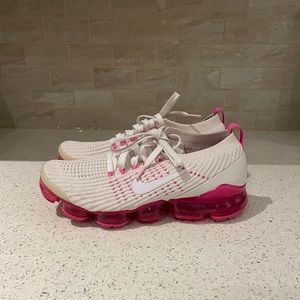 Nike Air Vapormax Flyknit 3 - Phantom Laser Fuchsia (Size: 9)